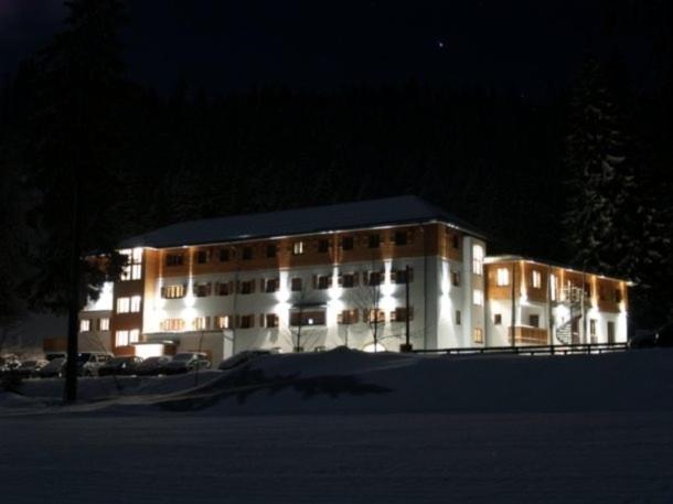 Blsv Sportcamp Direkt Am Kurvenlift Vandrerhjem Schliersee Eksteriør bilde